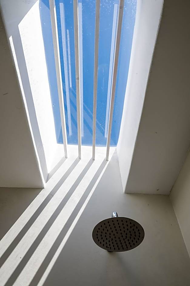 Myconian Theros Luxury Suites