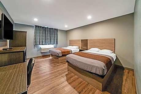 Standard Queen Room