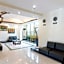 OYO 187 The Maxwell Hotel