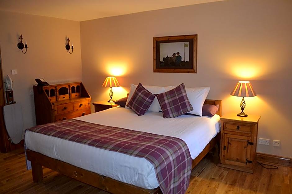 Walsh's Hotel and Apartments