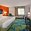 La Quinta Inn & Suites by Wyndham Mansfield, Oh