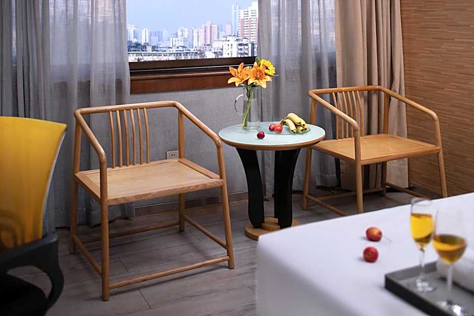 凯旋龙酒店广州区庄地铁站店