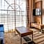 Holiday Inn Express & Suites Detroit - Farmington Hills By IHG