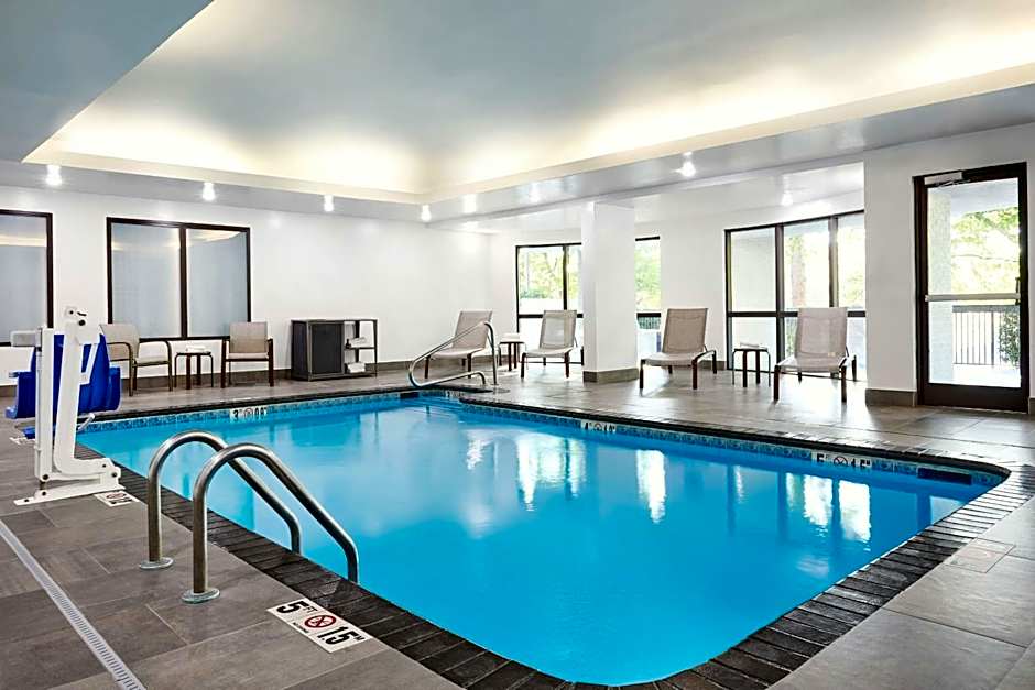 Courtyard by Marriott Memphis Germantown