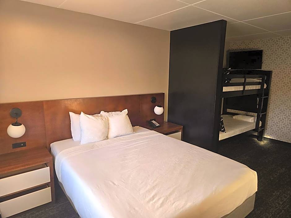 Cartoon Network Hotel