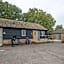 King Deluxe Ensuite with Courtyard View - Hawking