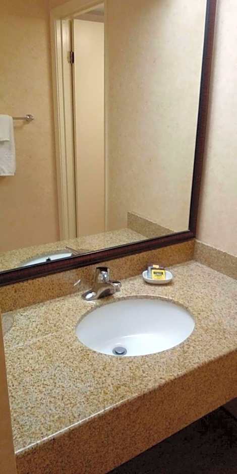 Best Western Plus Otonabee Inn