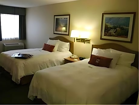 Double with 2 Double Beds - Non-Smoking