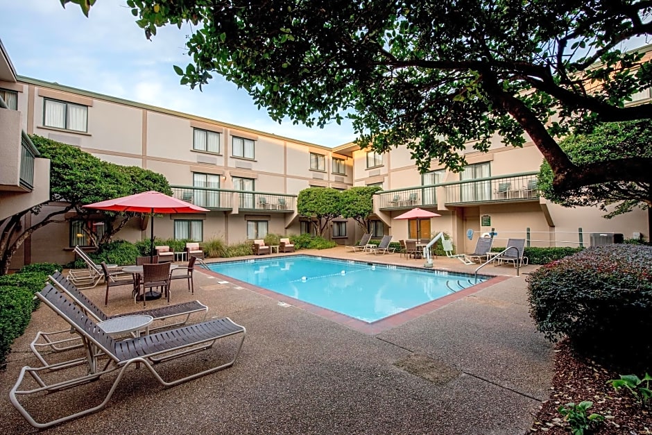 Cabot Lodge Jackson North