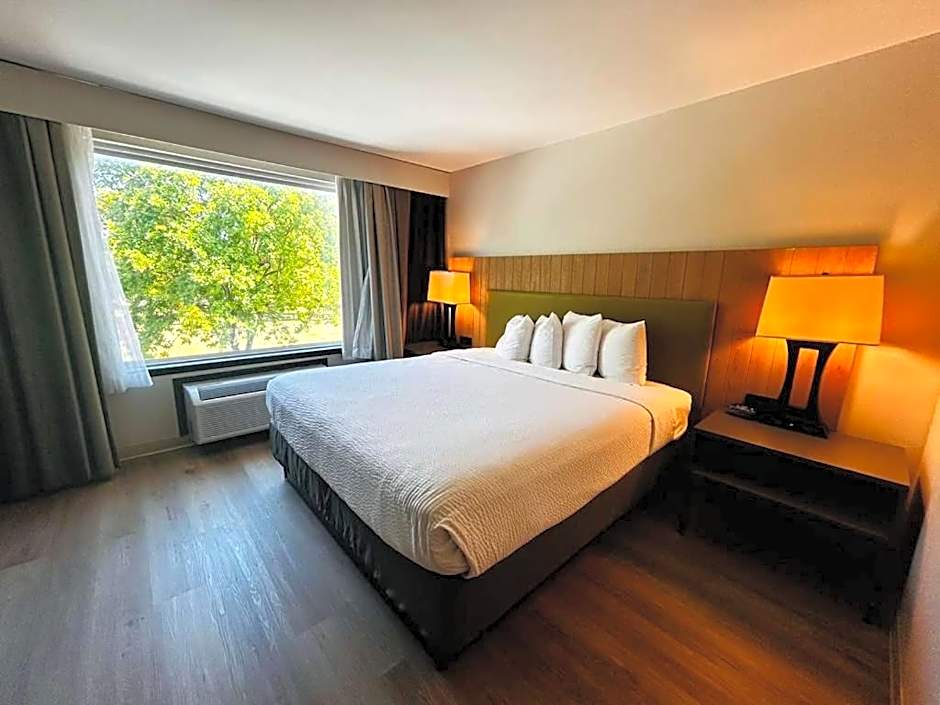 Radiant Inn & Suites