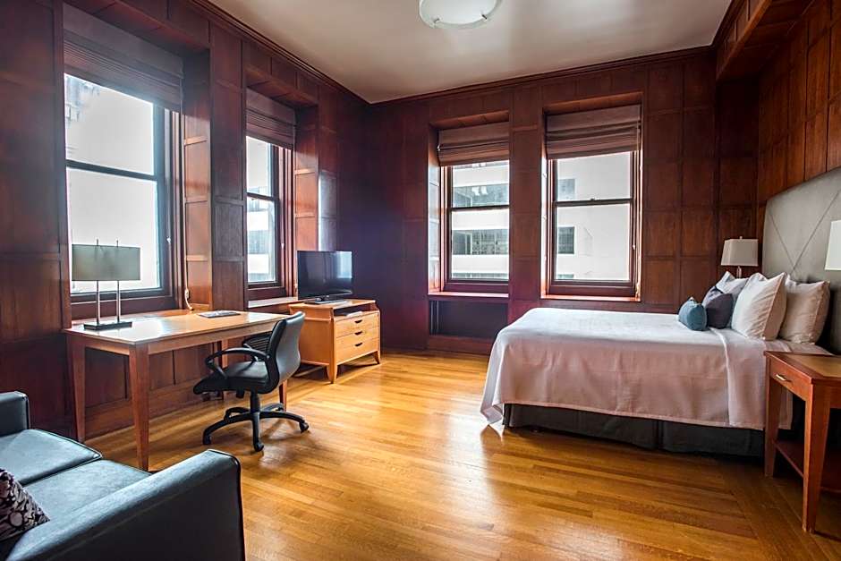 Magnolia Hotel Dallas Downtown