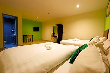 Queen Room with Two Queen Beds