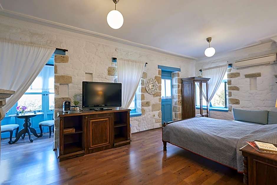 Alacati Zeytin Konak Hotel