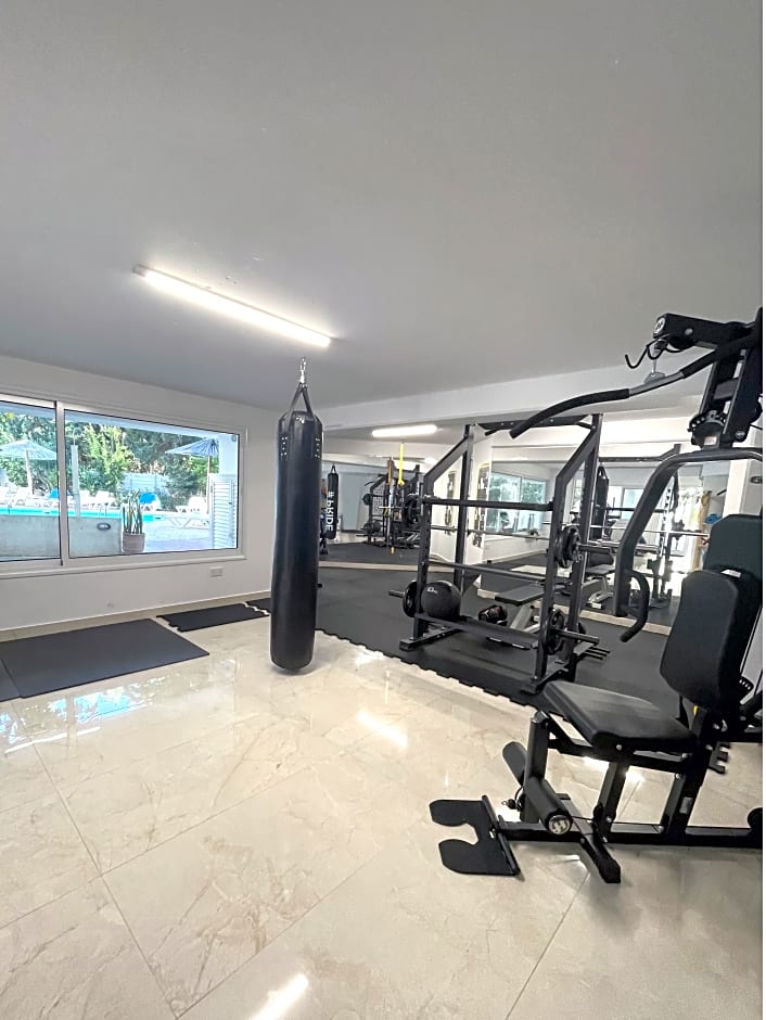 Artemis Cynthia Complex