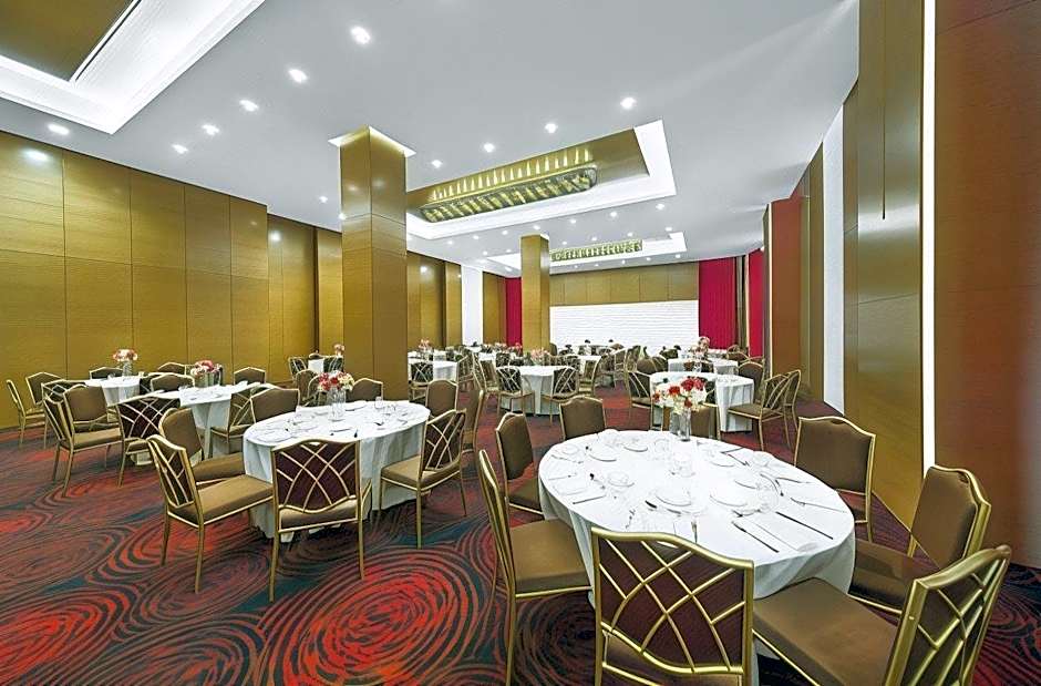 Atana Hotel