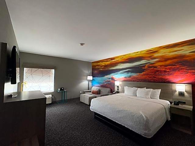 La Quinta Inn & Suites by Wyndham Oklahoma City - Moore
