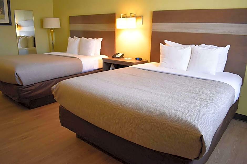 Quality Inn & Suites Gallup I-40 Exit 20