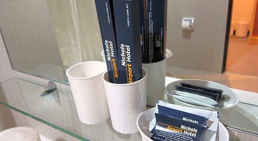 Nichols Airport Hotel