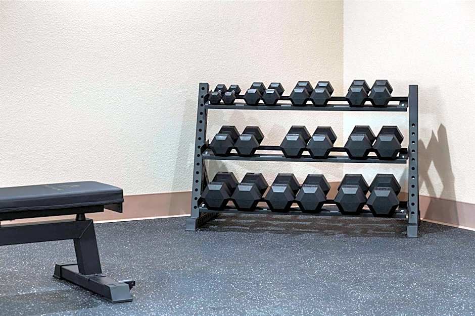 Super 8 by Wyndham Fallon