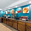 Best Western Plus Holiday Sands Inn & Suites