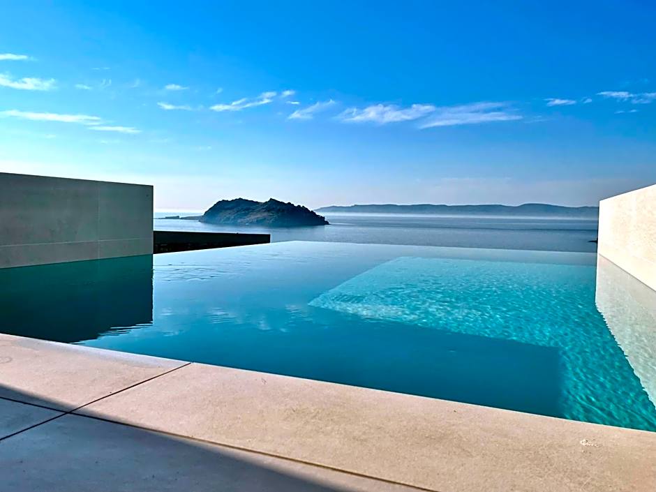 Eleia Seafront Rooms & Villas