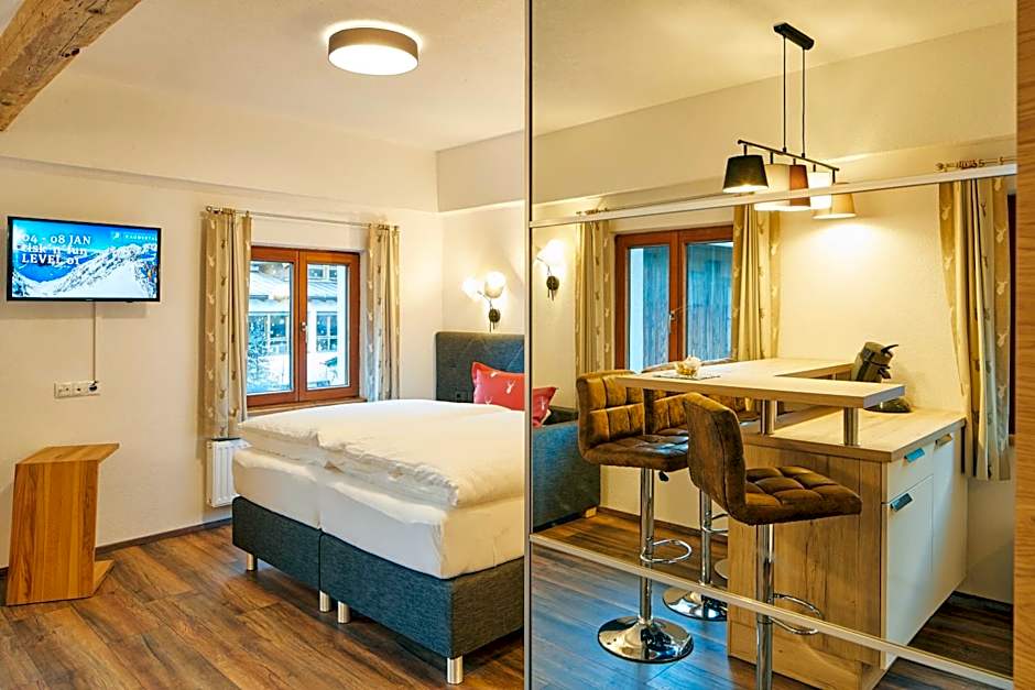 Tirolerhof - Appartementhaus