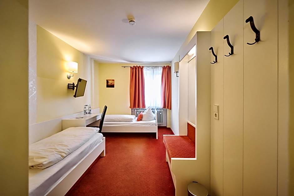 Herdegen Rooms - Self Check-in