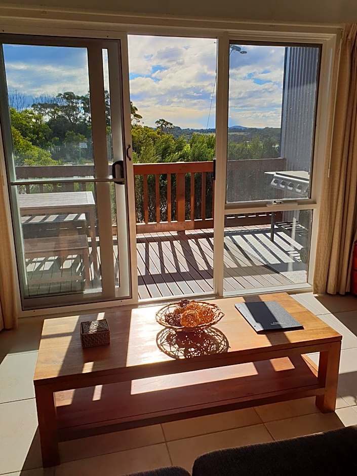 The Lakes Beachfront Holiday Park