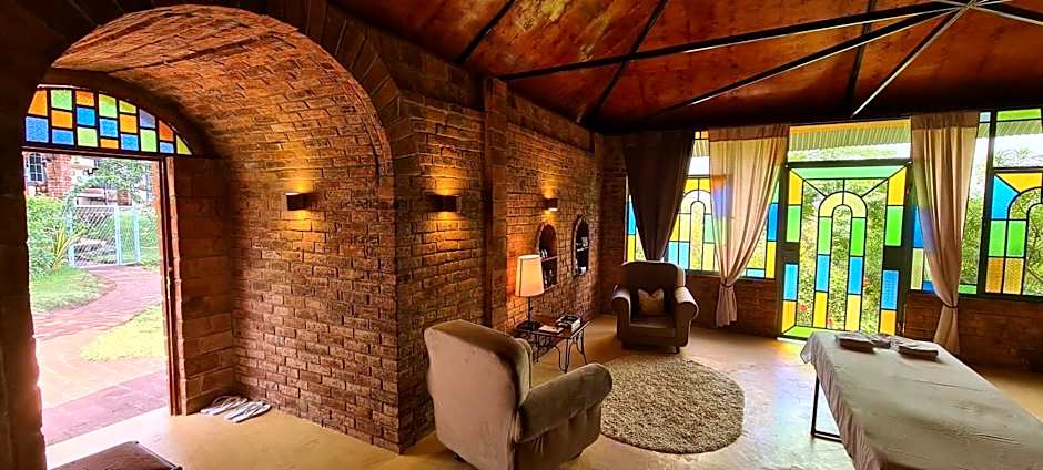 Pink Flamingo Boutique Hotel