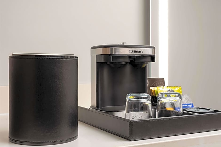 Hotel Lela Wilmington, Tapestry Collection by Hilton