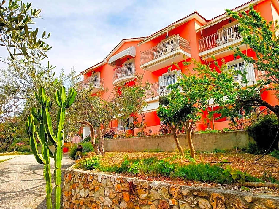 Oskars Studios & Apartments