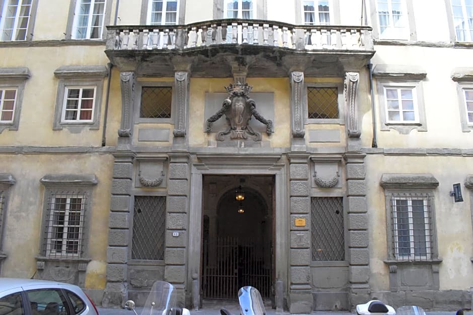 Palazzo Tucci Residenza d'epoca