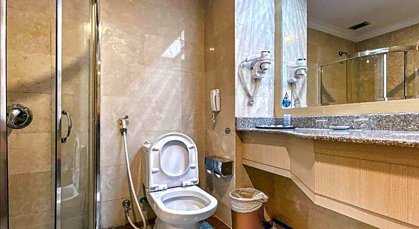 Planet Holiday Hotel & Residence