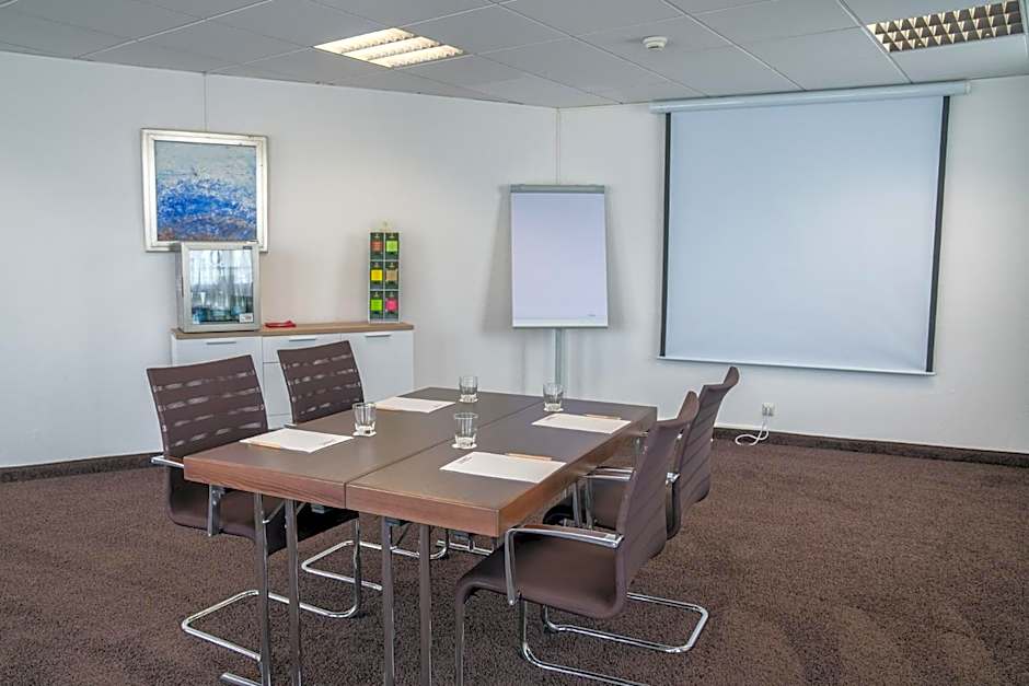 LOFTSTYLE Hotel Gerlingen, Sure Hotel Collection by Best Western