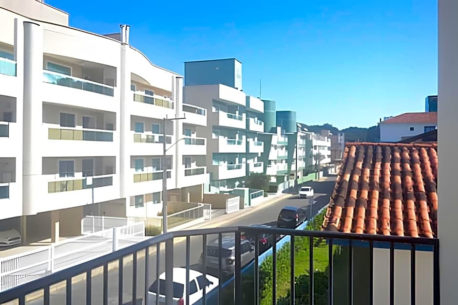 Residencial Dona Dina - Mestre Naro