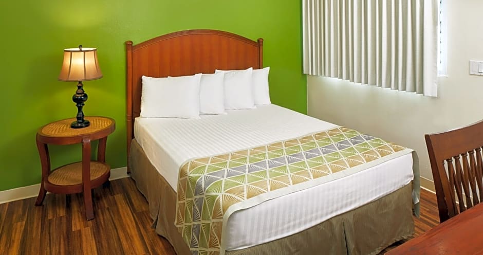 Photo 1 of 1 of Standard Suite
