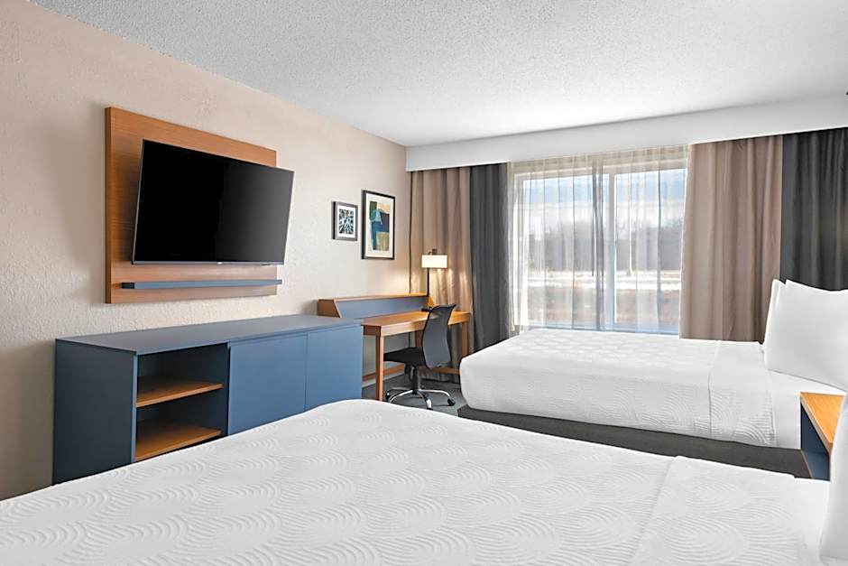 Country Inn & Suites by Radisson, Coon Rapids, MN