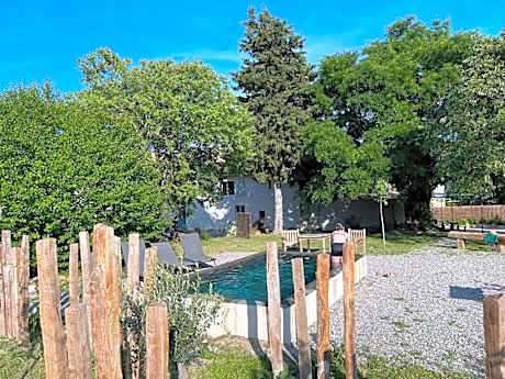 Le Domaine Saint Jean