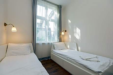 Deluxe Two-Bedroom Apartment with Garden View