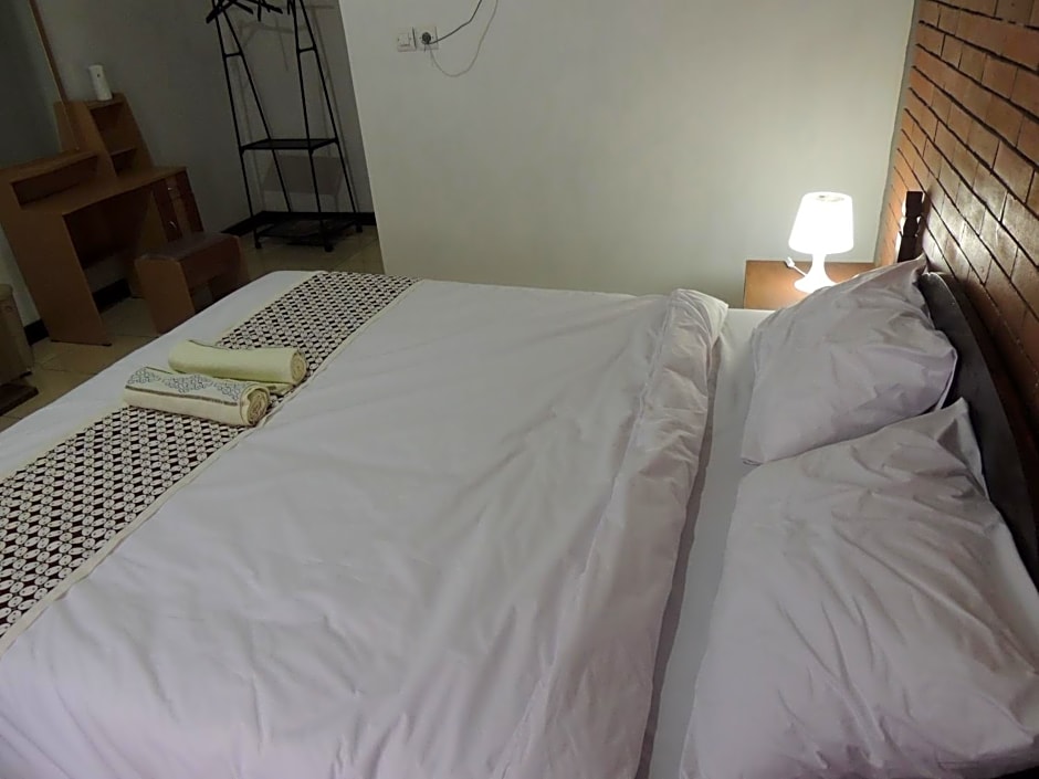 Omah Mardi Syariah by Ndalem Beong