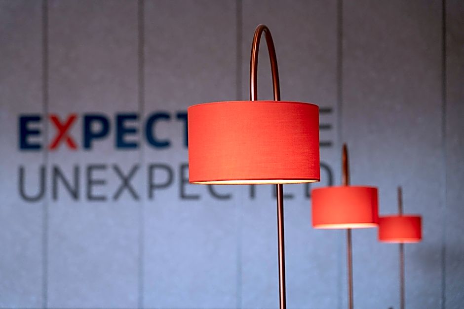 Holiday Inn Express Yinchuan Yuehai By IHG