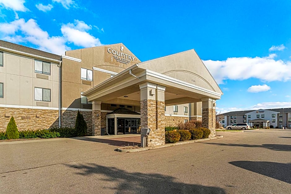 Country Inn & Suites by Radisson, South Haven, MI