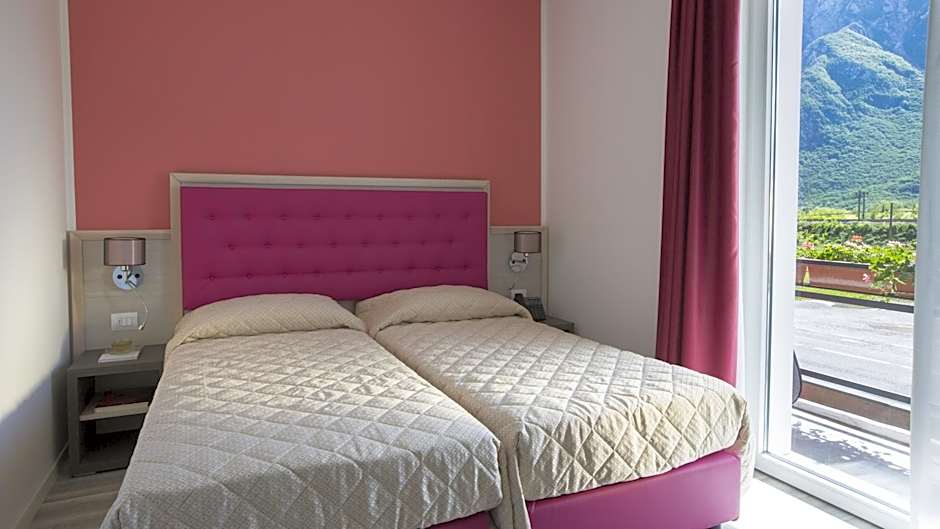 Alma Living Hotel- Al Girarrosto