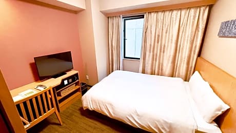 Room Selected at Check-In - Non-Smoking