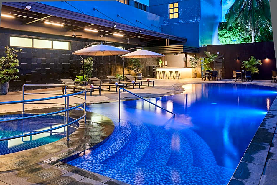 Summit Hotel Tacloban