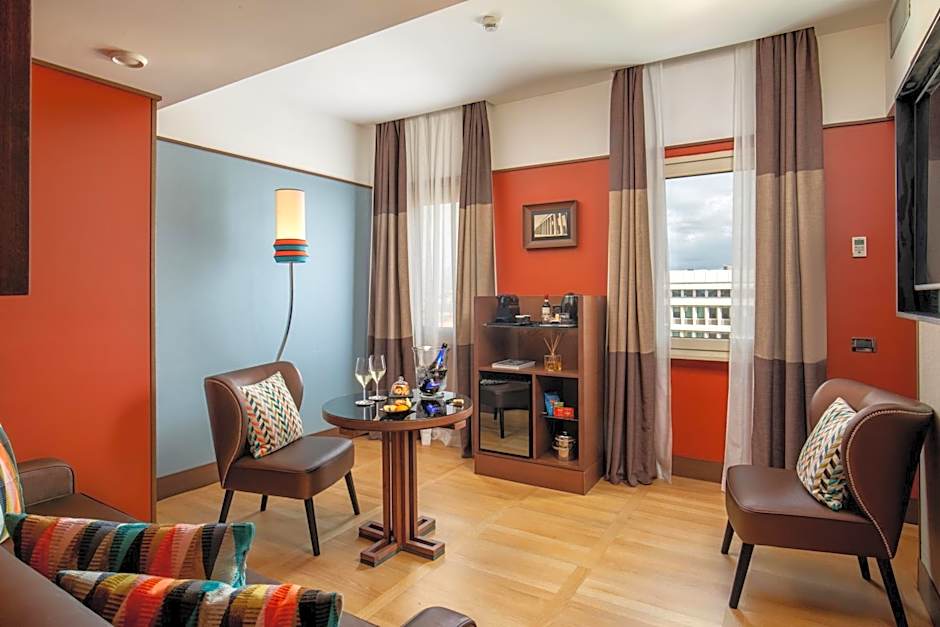 The Independent Hotel