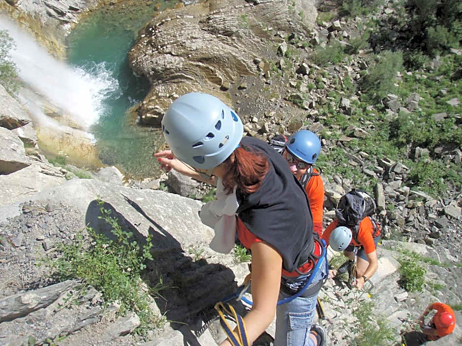 Hostel-Albergue Monte Perdido