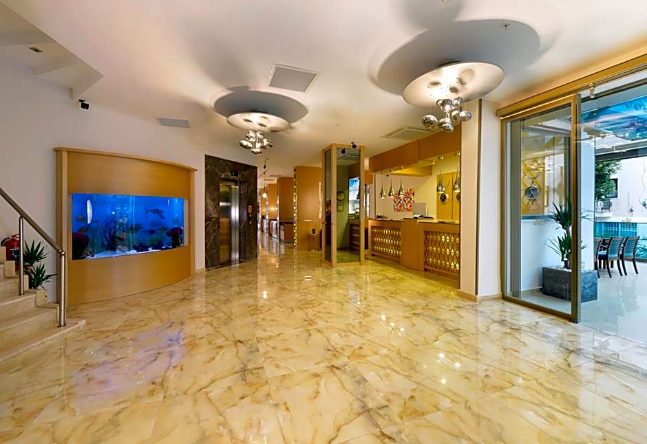 Aurasia Design Hotel