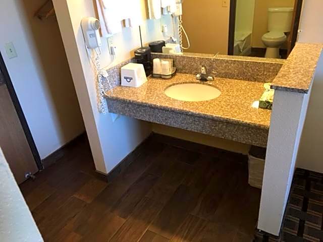 Days Inn by Wyndham Hurricane/Zion National Park Area