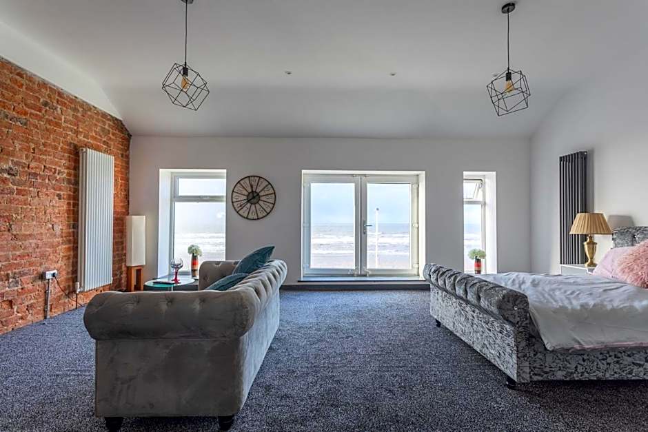 RESIDENCY LUXURY SEAFRONT HOTEL